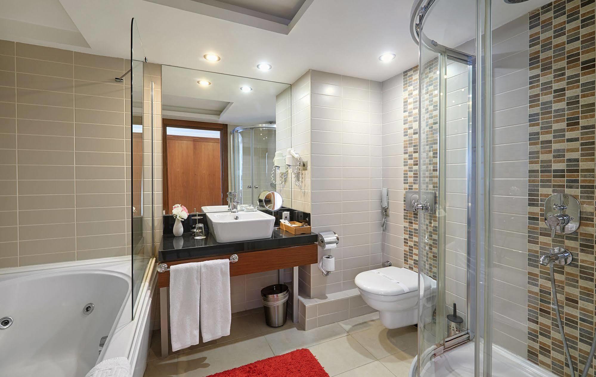 Kordon Pasaport Hotel Izmir